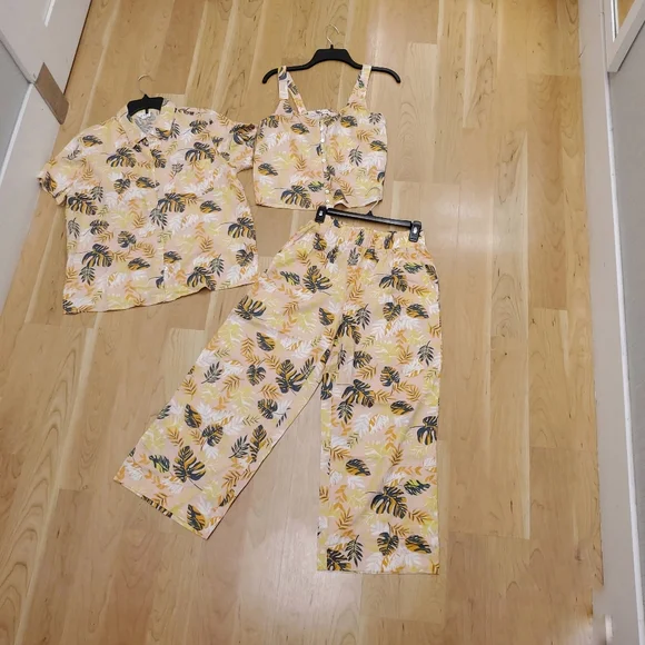 3 Piece Linen Set Matching Pants Tank Collared Shirt NWOT Floral Nicole Miller - Picture 10 of 10